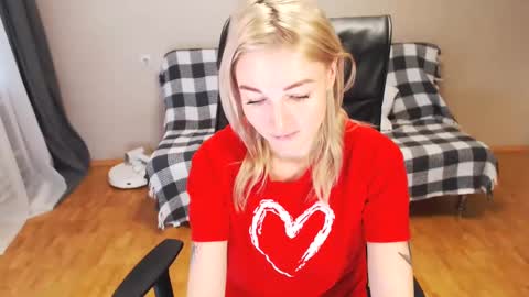 Polly online show from 01.19.25