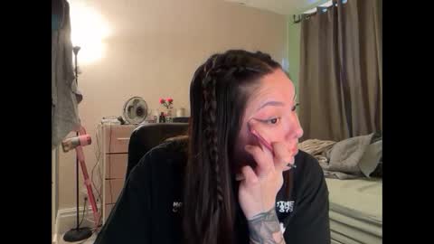 Snapshot of pumpkin_bunny chatting on 12.15.25 Pumpkin bunny online show from 12.15.25