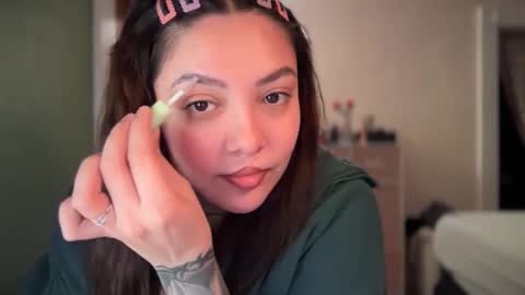 Snapshot of pumpkin_bunny chatting on 12.16.25 Pumpkin bunny online show from 12.16.25