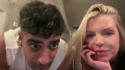 Snapshot of punchbanana chatting on 11.11.25 punchbanana online show from 11.11.25