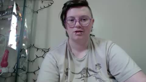 Snapshot of pupghostt chatting on 04.02.26 PupGhostt online show from 04.02.26