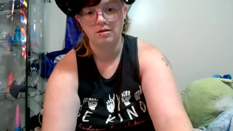 Snapshot of pupghostt chatting on 06.15.26 PupGhostt online show from 06.15.26