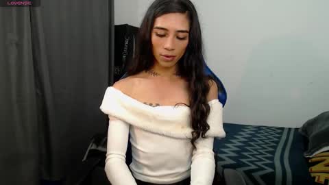 Snapshot of pupi_wolf chatting on 02.19.26 Cris online show from 02.19.26