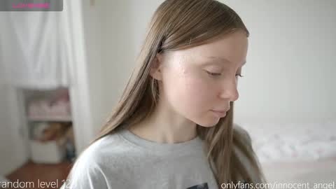 i dont do shows for free. watching here silently and waiting for me to start showing you something for free is useless online show from 10.31.25