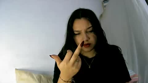 Snapshot of purple_23 chatting on 03.02.26 Lizzy online show from 03.02.26