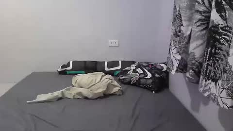 Snapshot of purpledust06 chatting on 12.17.25 Athena online show from 12.17.25