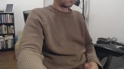 Snapshot of purplemountains chatting on 12.04.24 Purple Mountains online show from 12.04.24