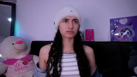 Alynn online show from 07.11.26