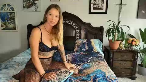 Rachel online show from 04.16.26