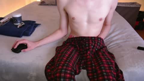 pussylover2182 online show from 12.21.24