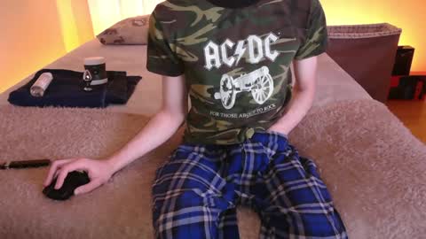 pussylover2182 online show from 12.24.24