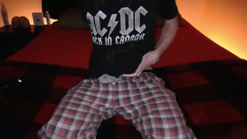 Snapshot of pussylover2182 chatting on 01.17.26 pussylover2182 online show from 01.17.26