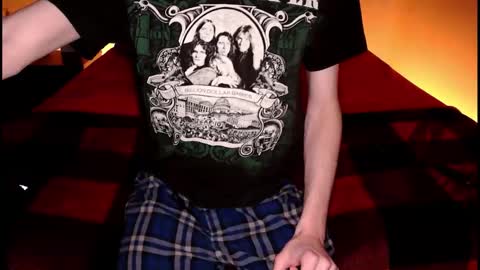 pussylover2182 online show from 03.23.26