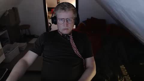 Snapshot of pussylovercb chatting on 04.30.26 pussylovercb online show from 04.30.26