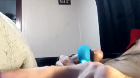 Snapshot of pussyluver420kik909587 chatting on 09.15.25 Pussyluver420 online show from 09.15.25