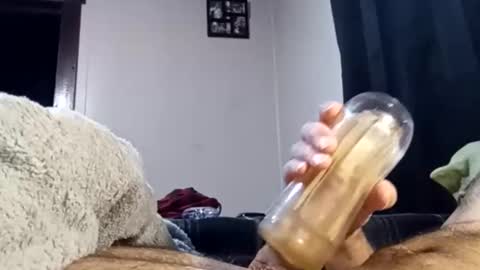 Snapshot of pussyluver420kik909587 chatting on 10.18.25 Pussyluver420 online show from 10.18.25