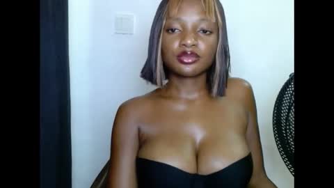 pussyxwetx online show from 11.21.25