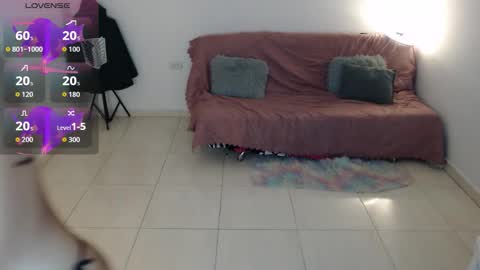 Izumi online show from 10.06.25