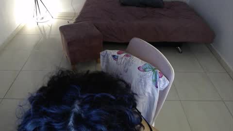 Izumi online show from 11.14.25