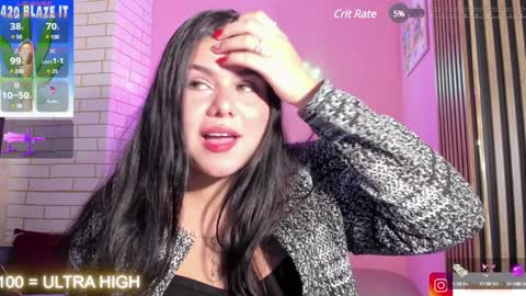 Pau online show from 12.17.24