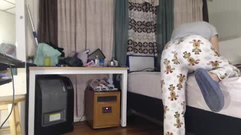 Snapshot of putiputi4u chatting on 01.03.25 putiputi4u online show from 01.03.25