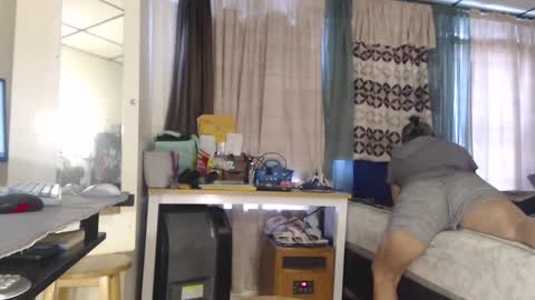 Snapshot of putiputi4u chatting on 01.15.25 putiputi4u online show from 01.15.25