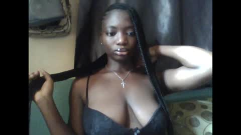 Snapshot of pweedy_ora chatting on 05.09.26 ora online show from 05.09.26