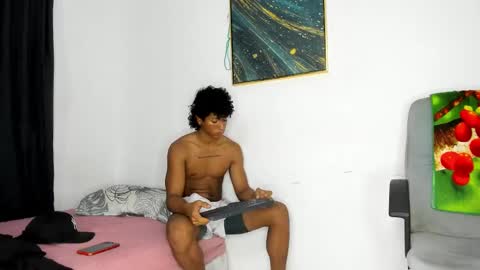 Snapshot of pyke_cum chatting on 01.24.25 pyke_cum online show from 01.24.25