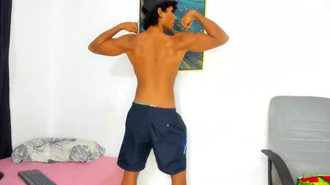 Snapshot of pyke_cum chatting on 01.25.25 pyke_cum online show from 01.25.25