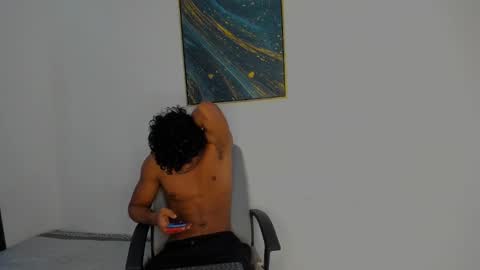 Snapshot of pyke_cum chatting on 02.02.25 pyke_cum online show from 02.02.25