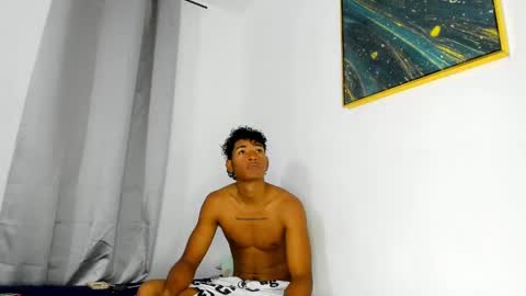 Snapshot of pyke_cum chatting on 02.15.25 pyke_cum online show from 02.15.25