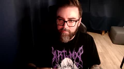 Snapshot of pyroxen chatting on 11.08.25 Yog Sothoth online show from 11.08.25