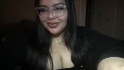 Snapshot of pytbbw chatting on 12.20.24 Prettypink Tinyhole online show from 12.20.24