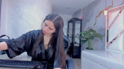 Qetsyah online show from 04.01.26