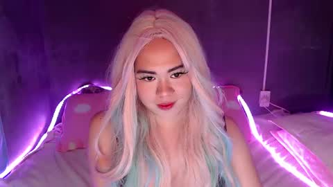 Snapshot of qt_luna18 chatting on 06.18.26 qt_luna18 online show from 06.18.26
