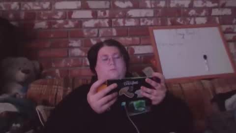 Br4tty Bunny online show from 01.16.26