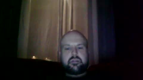 Snapshot of quebecboy233 chatting on 05.12.26 quebecboy233 online show from 05.12.26