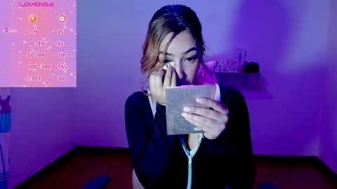 Snapshot of quee_tiana chatting on 05.20.26 your princess online show from 05.20.26