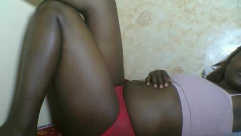 queen315810 online show from 02.28.26