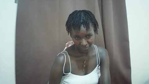 Snapshot of queen_0012 chatting on 04.29.26 asher online show from 04.29.26