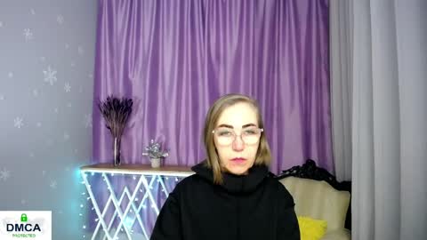Snapshot of queen_a_n_i chatting on 04.29.26 A N I Ill be here on December 1st online show from 04.29.26