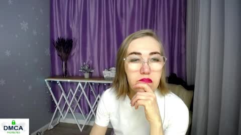 Snapshot of queen_a_n_i chatting on 05.02.26 A N I Ill be here on December 1st online show from 05.02.26