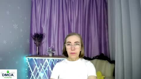 Snapshot of queen_a_n_i chatting on 05.03.26 A N I Ill be here on December 1st online show from 05.03.26