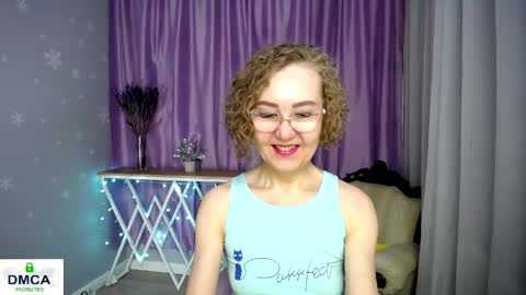 Snapshot of queen_a_n_i chatting on 05.11.26 A N I Ill be here on December 1st online show from 05.11.26