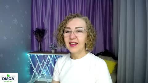 Snapshot of queen_a_n_i chatting on 05.24.26 A N I Ill be here on December 1st online show from 05.24.26