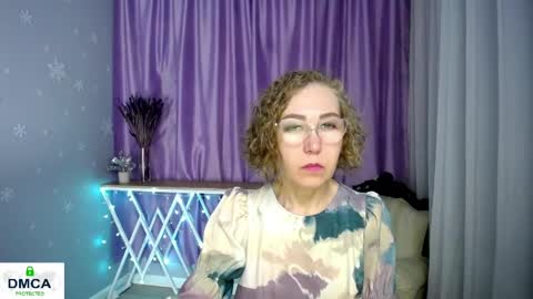 Snapshot of queen_a_n_i chatting on 05.26.26 A N I Ill be here on December 1st online show from 05.26.26