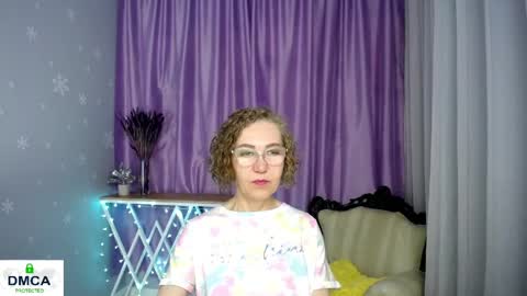 Snapshot of queen_a_n_i chatting on 05.27.26 A N I Ill be here on December 1st online show from 05.27.26
