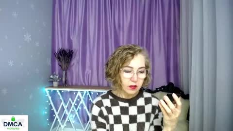 Snapshot of queen_a_n_i chatting on 06.01.26 A N I Ill be here on December 1st online show from 06.01.26