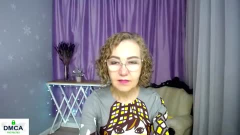 Snapshot of queen_a_n_i chatting on 06.21.26 A N I Ill be here on December 1st online show from 06.21.26