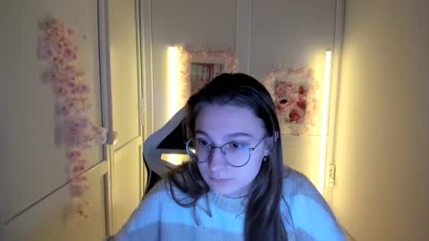 Snapshot of queen_amelie chatting on 05.01.26 Amelie online show from 05.01.26